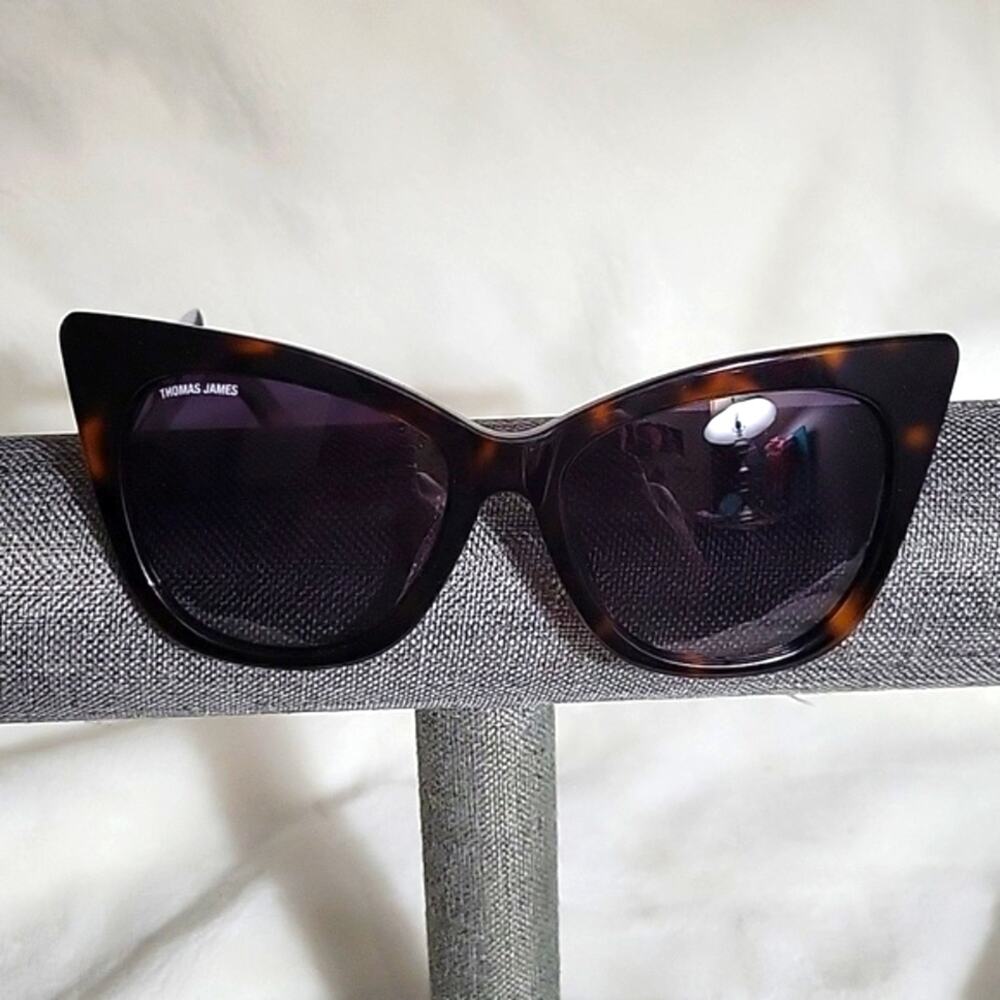 ❤️NWOT❤️Thomas James Polarized UV 400 Sunglasses